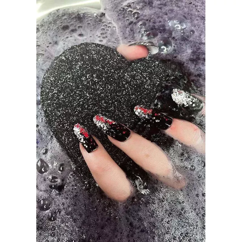 Heart [Black] | BATH BOMB