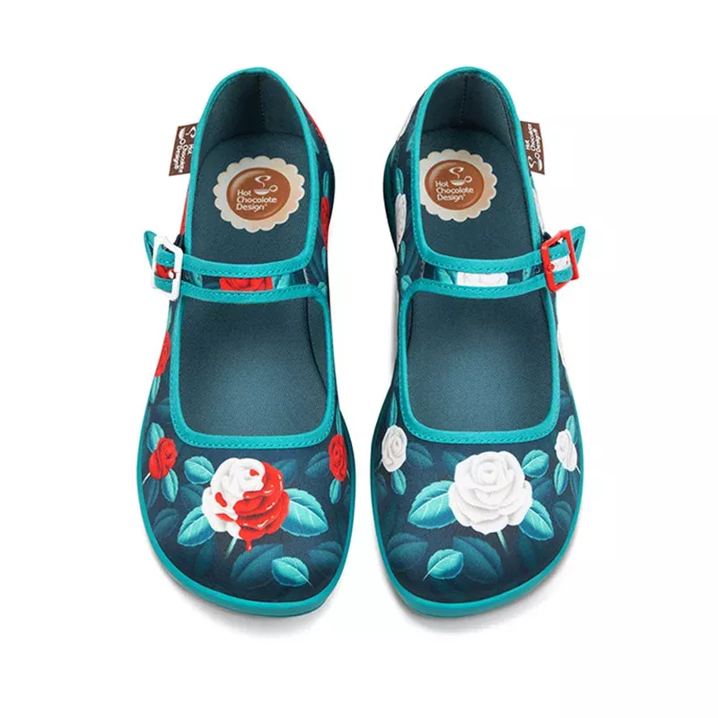 Paint The Roses Red | FLATS