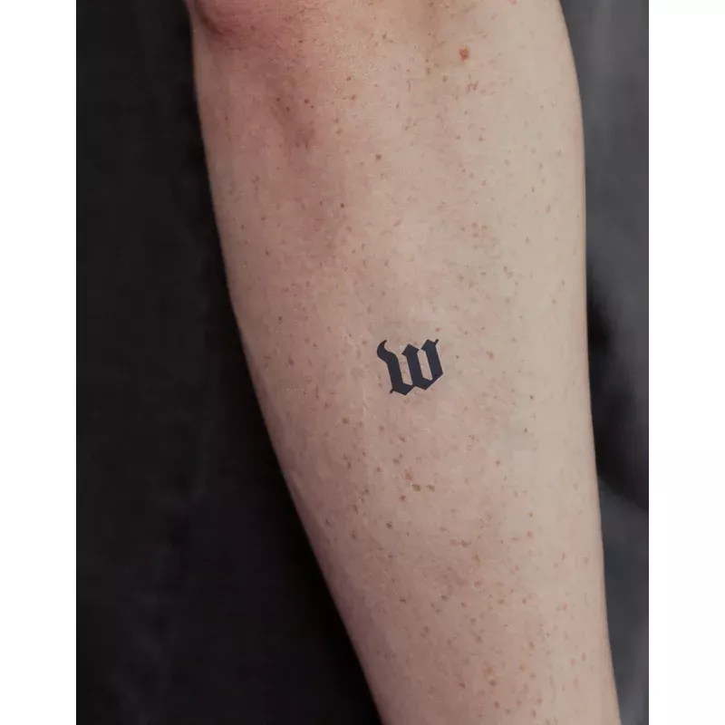 w w